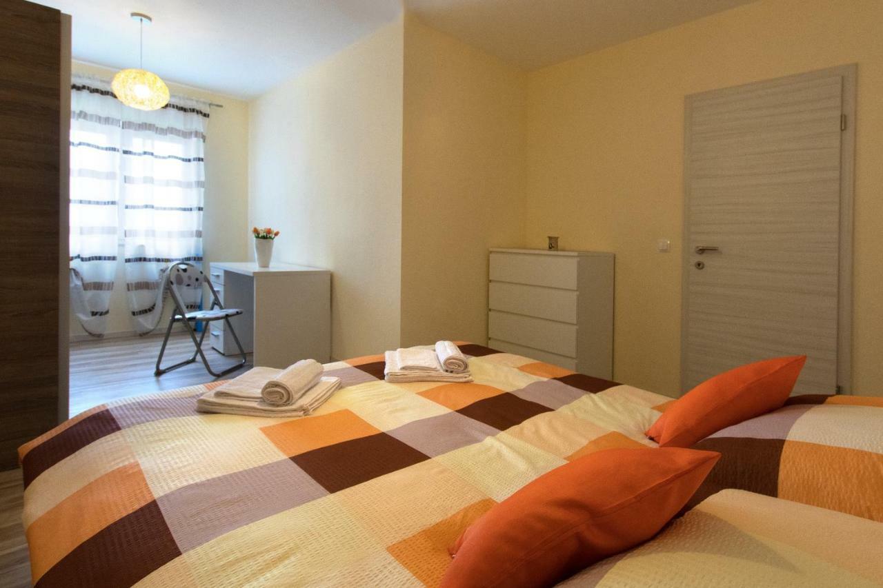 Apartment Valmas Pula Exteriér fotografie
